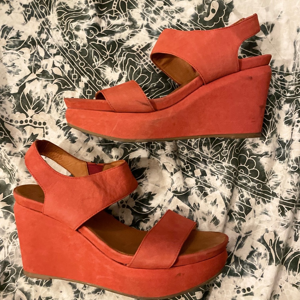 Suede Platform Wedge Sandals!